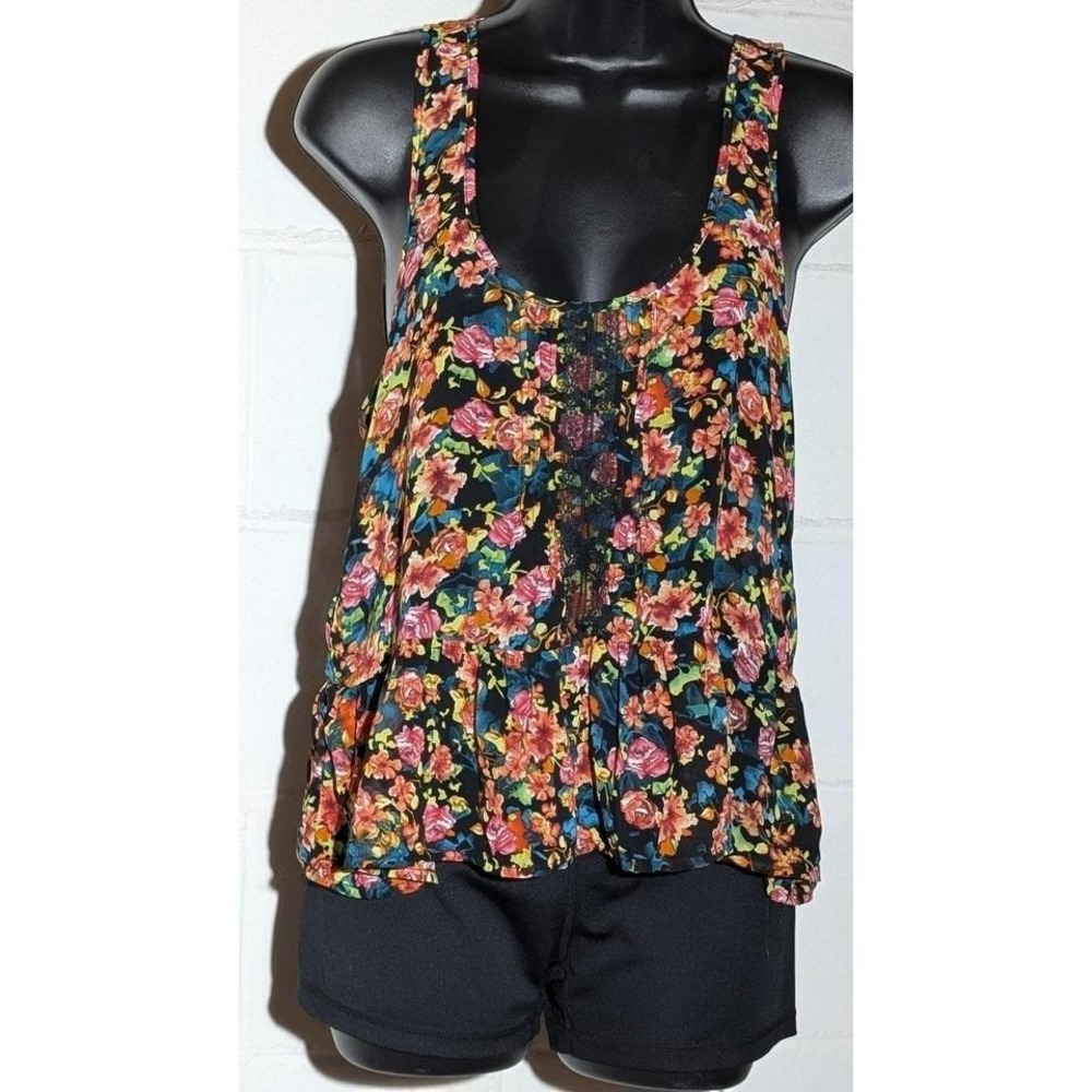 Ambiance Floral Tank Top Black Multicolor Sleeveless Peplum Ruffle Hem Medium